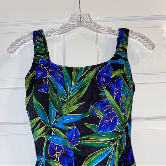 Vintage One Piece Floral Swimsuit - Picture 2 of 8